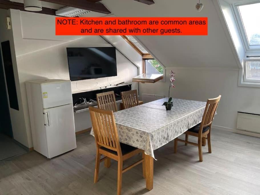 Lillehammer Guest House With Common Bath And Kitchen Экстерьер фото